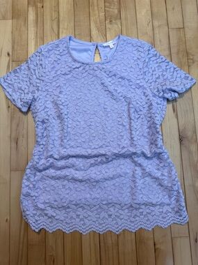 Teddy Rose Light Purple Lace Short-Sleeve Top - Large